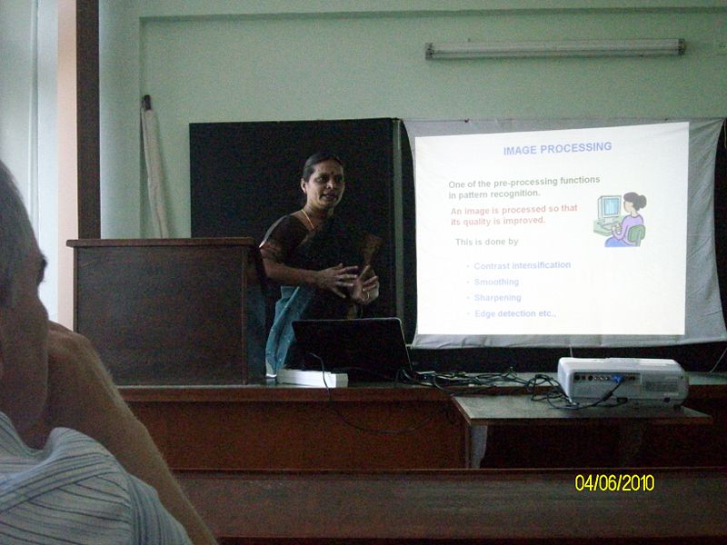 File:20100604-Parvathi-Rangasamy-seminar-Burgas-1.jpg