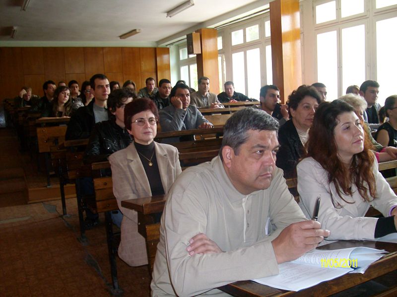 File:20110511-SP-Geetha-seminar-Burgas-2.jpg